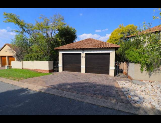 3 BEDROOM HOUSE FOR SALE IN WATERFORD ESTATE